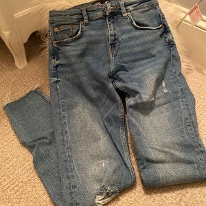 Zara jeans